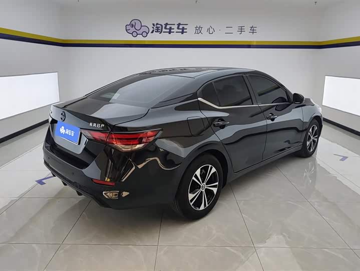 Фото 3 - Nissan Sylphy