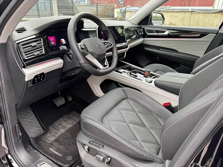 Фото 4 - Volkswagen Teramont Pro