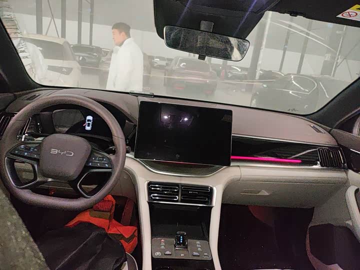 Фото 9 - BYD Song Plus Hybrid/EV