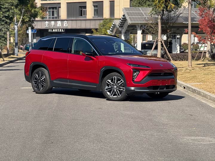 Фото 4 - Nio ES6