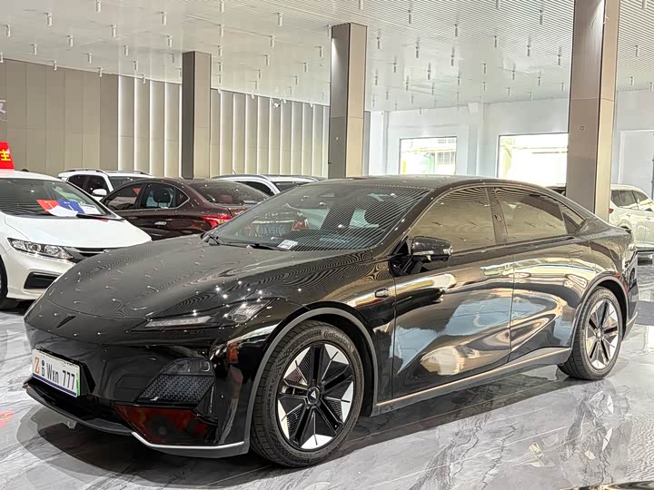 Фото 2 - Changan Deepal SL03