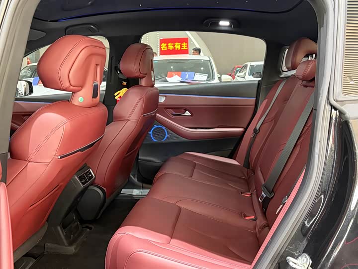 Фото 6 - Changan Deepal SL03