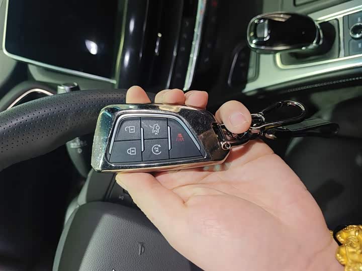 Фото 9 - Cadillac CT5