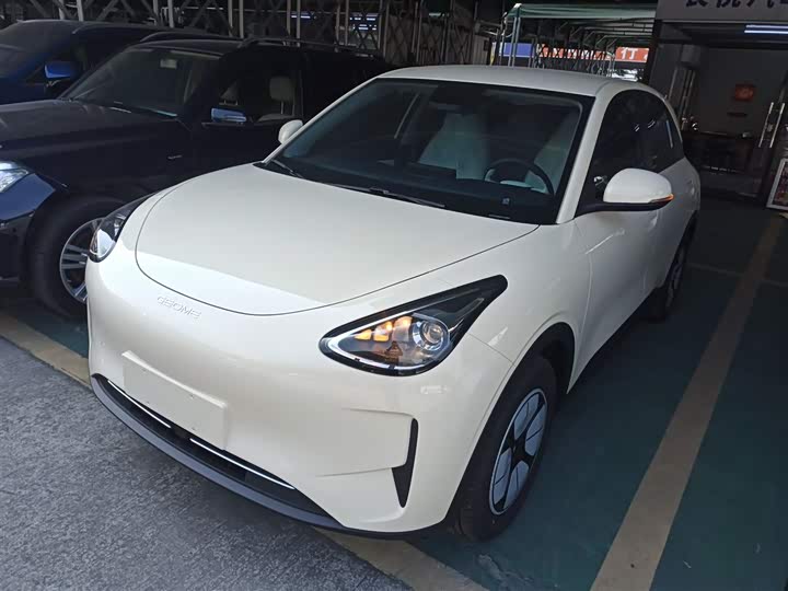 Фото 1 - Geely Galaxy Geome