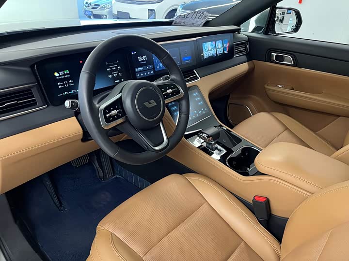 Фото 8 - LiXiang One