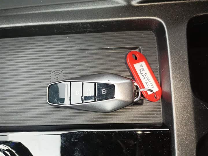 Фото 9 - Chery iCar 03T