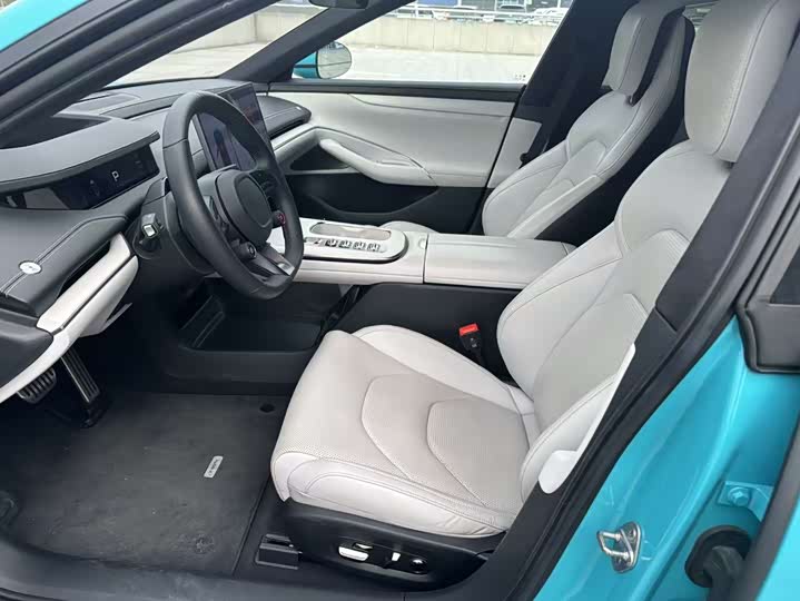 Фото 6 - Xiaomi SU7