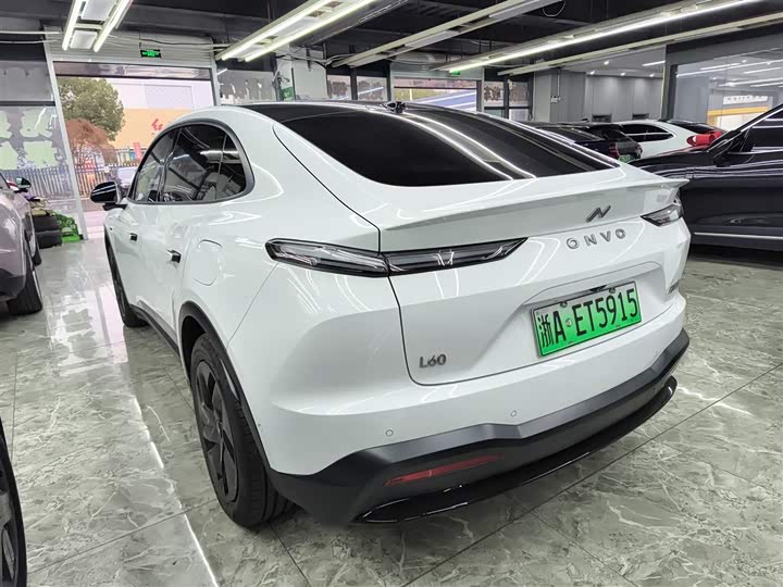 Фото 5 - Nio Onvo L60