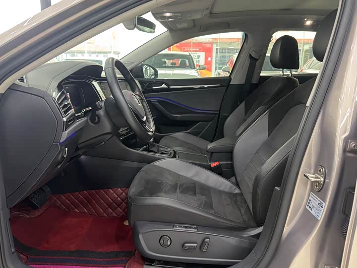 Фото 4 - Volkswagen Sagitar L