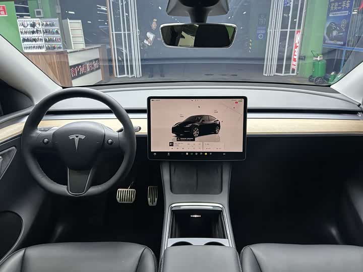 Фото 7 - Tesla Model Y