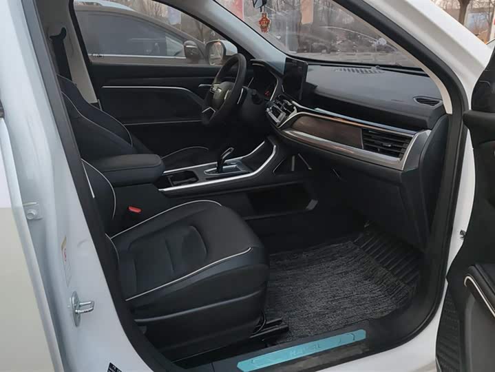 Фото 8 - Haval H6