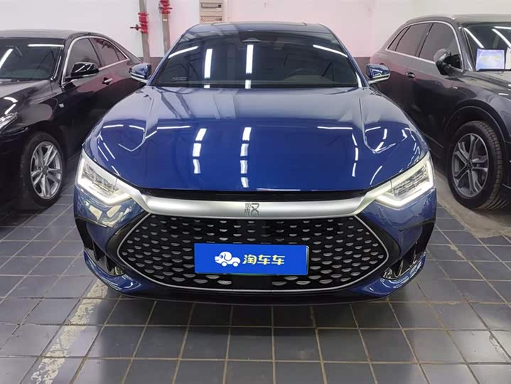 Фото 2 - BYD Han