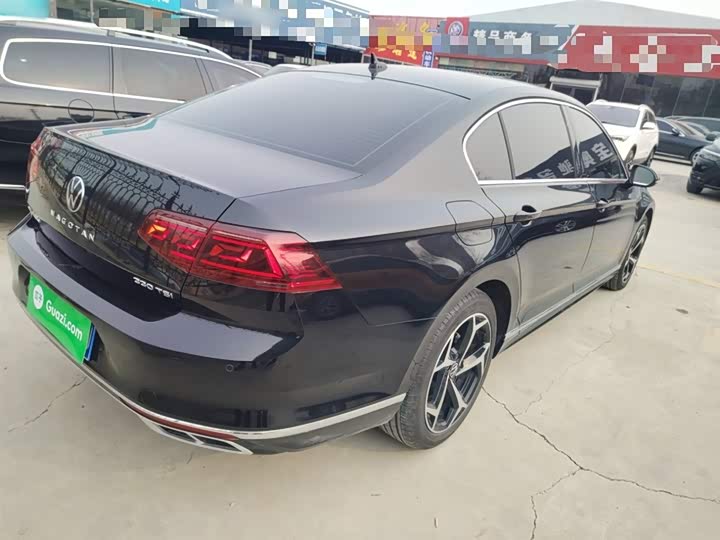 Фото 7 - Volkswagen Magotan