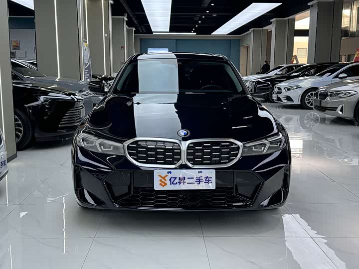 Фото 2 - BMW 3 Series