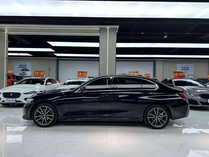 Фото 3 - BMW 3 Series