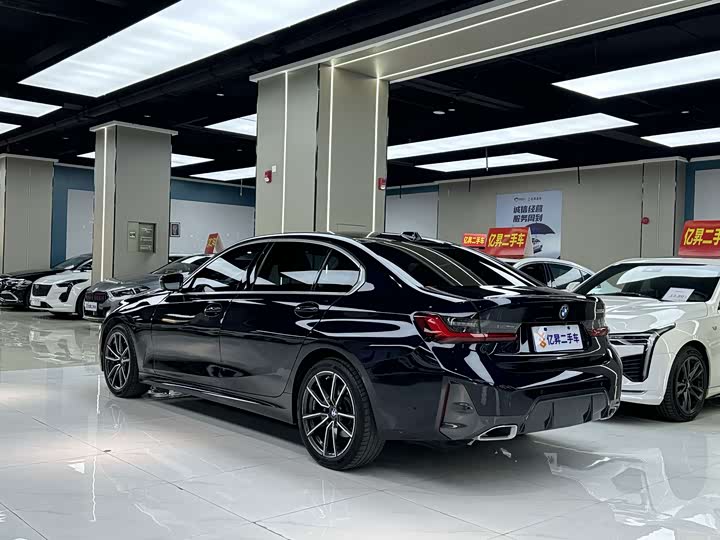 Фото 4 - BMW 3 Series