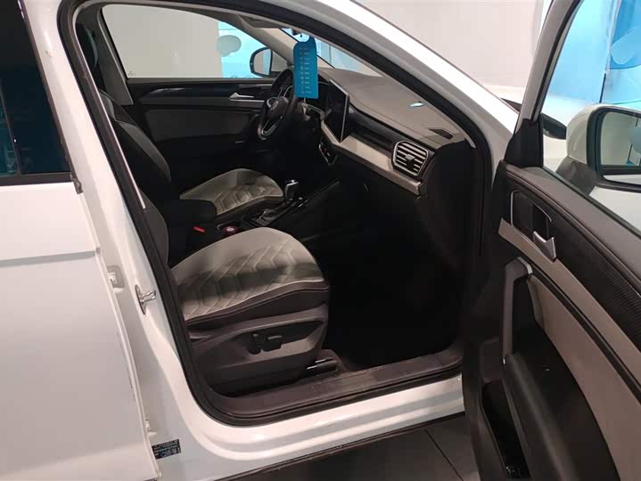 Фото 8 - Volkswagen Tayron