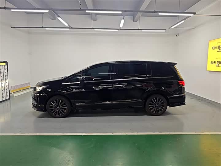 Фото 5 - Honda Elysion