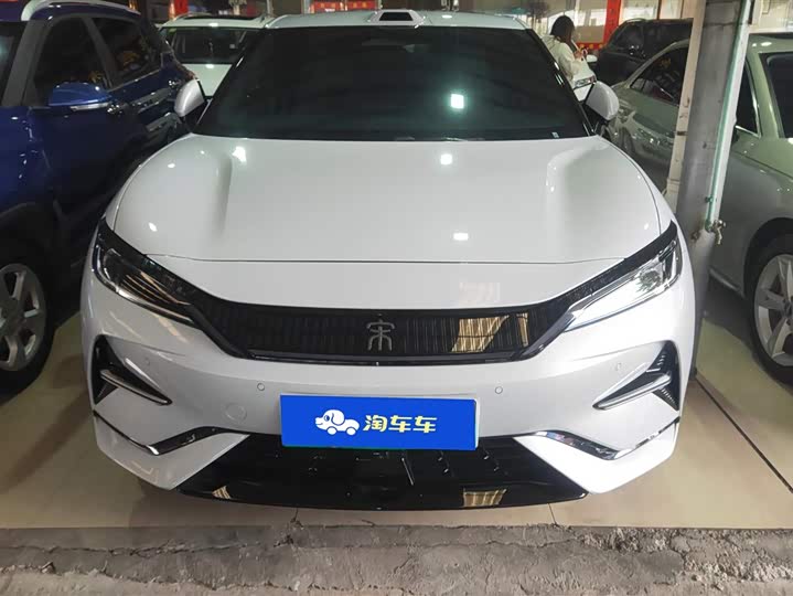 Фото 2 - BYD Song L