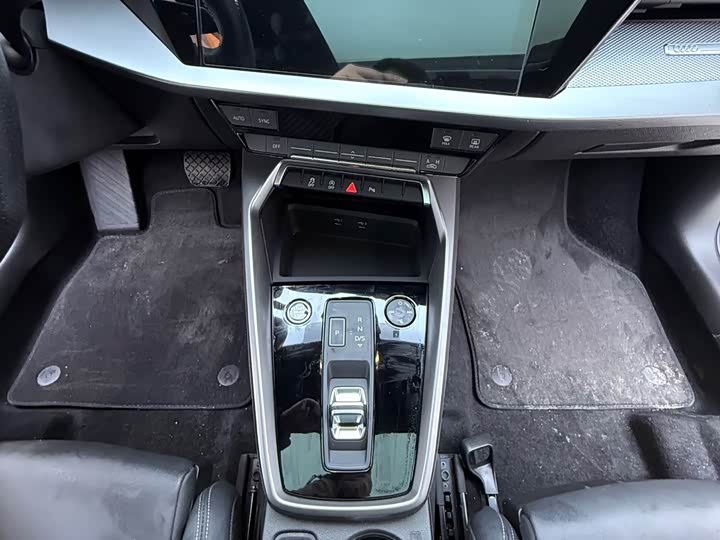 Фото 8 - Audi A3