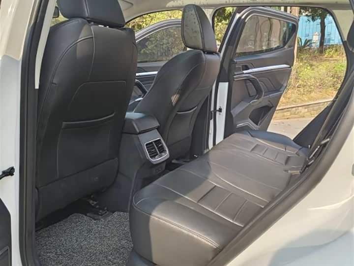 Фото 7 - Haval F5