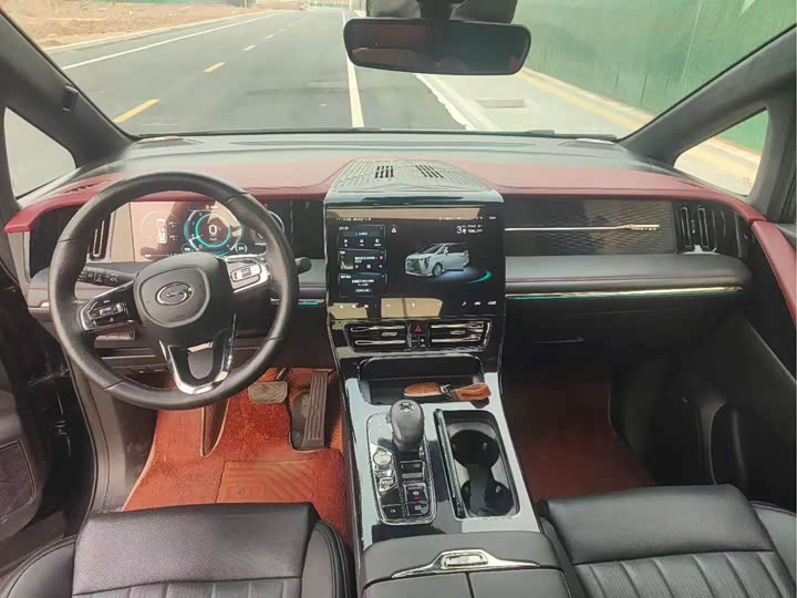 Фото 8 - GAC Trumpchi M8