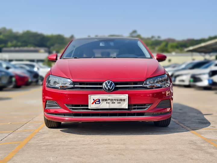 Фото 2 - Volkswagen Polo