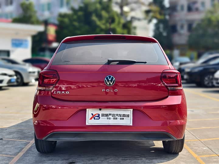 Фото 5 - Volkswagen Polo