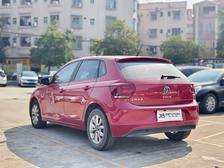 Фото 6 - Volkswagen Polo