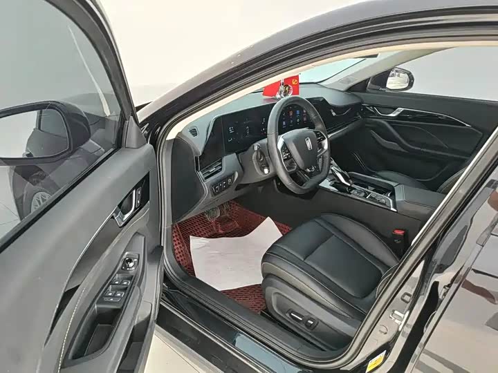 Фото 4 - Bestune B70