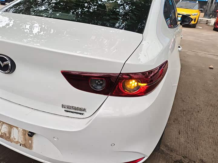 Фото 8 - Mazda 3 (Axela)