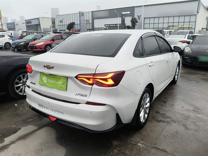 Фото 7 - Chevrolet Monza