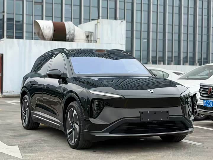 Фото 3 - Nio ES6