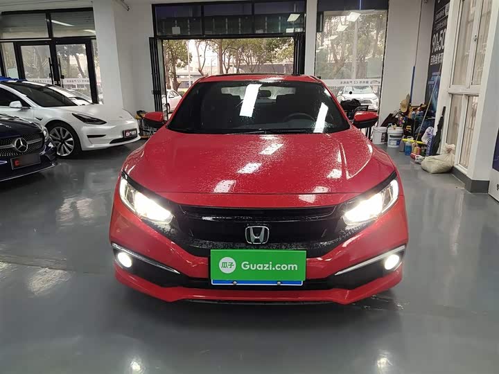 Фото 3 - Honda Civic