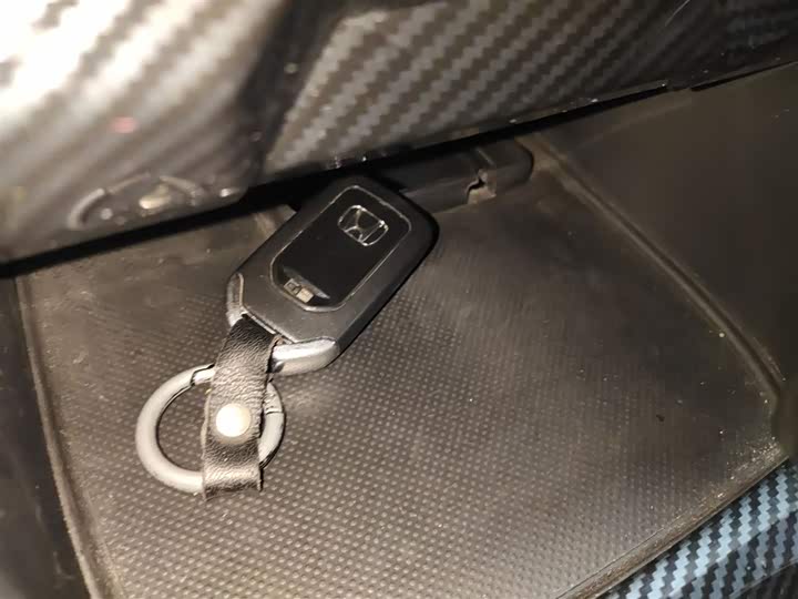 Фото 9 - Honda Civic