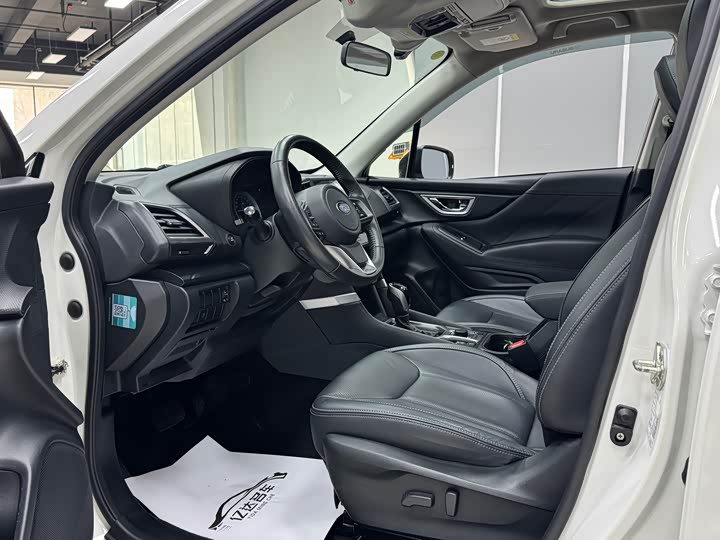 Фото 6 - Subaru Forester