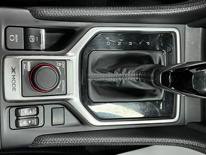 Фото 8 - Subaru Forester