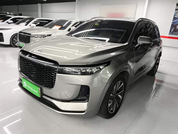 Фото 1 - LiXiang One