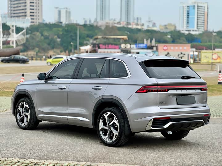 Фото 4 - Geely Monjaro