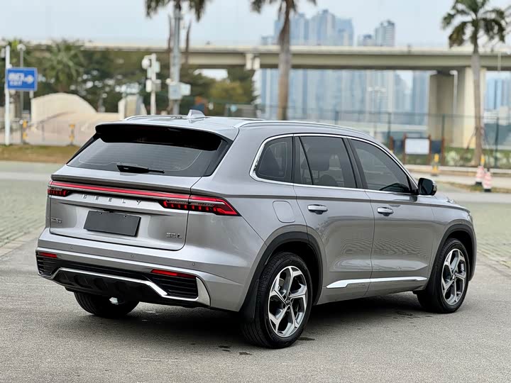 Фото 5 - Geely Monjaro