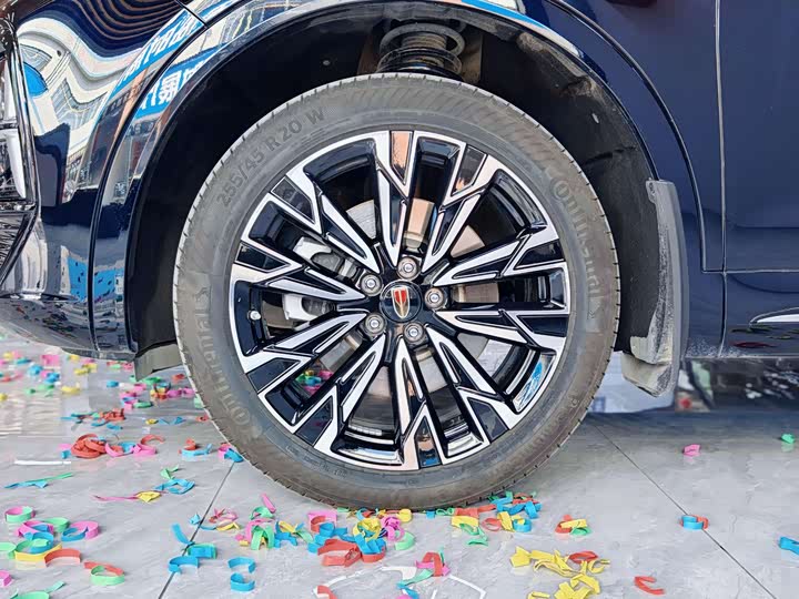 Фото 7 - Hongqi HS5