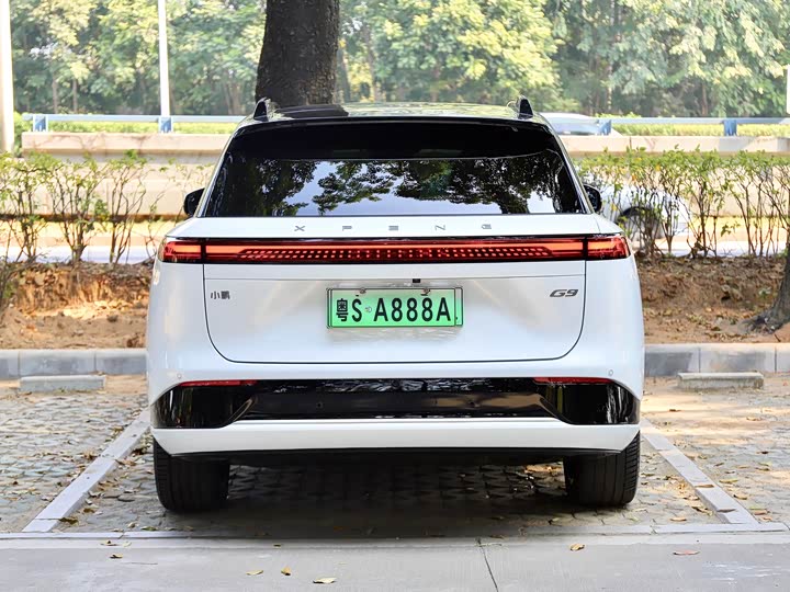 Фото 6 - XPeng G9