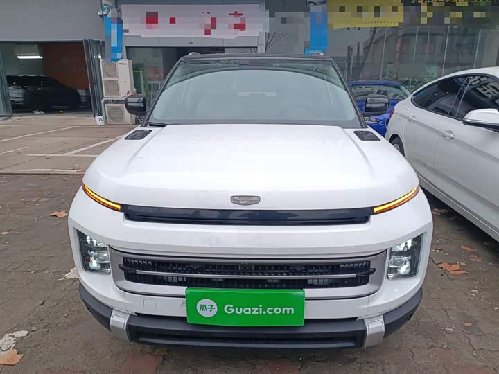 Фото 3 - Geely Icon