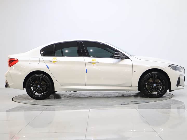 Фото 6 - BMW 1 Series