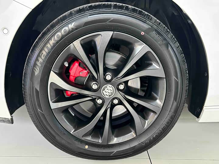 Фото 5 - Buick Verano