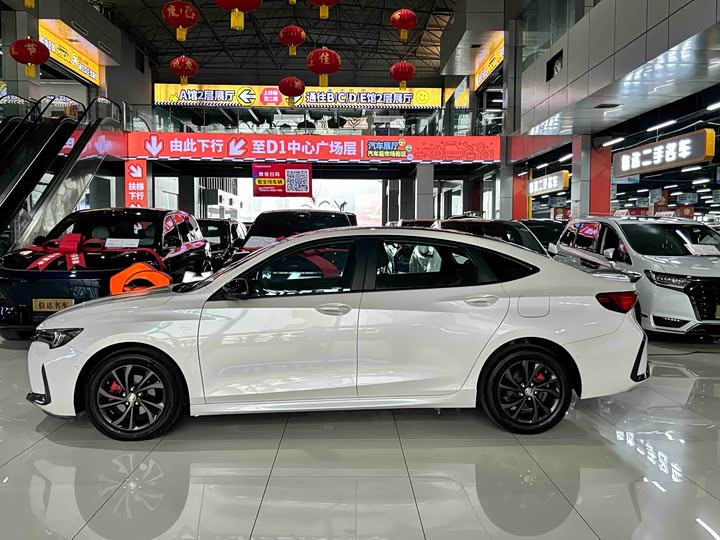 Фото 6 - Buick Verano