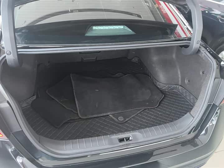 Фото 4 - Nissan Teana