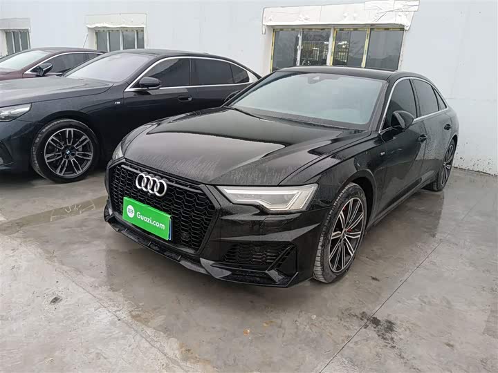 Фото 1 - Audi A6L