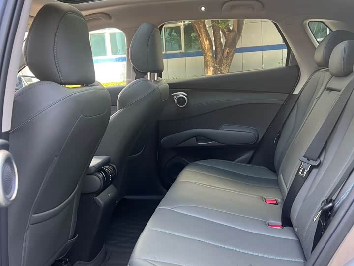 Фото 6 - BYD Yuan Plus