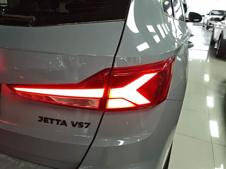 Фото 8 - Jetta VS7